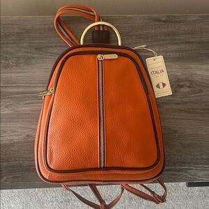 🇮🇹 Genuine Italian Leather Valentina Crossbody/Backpack Hybrid in Rust Color